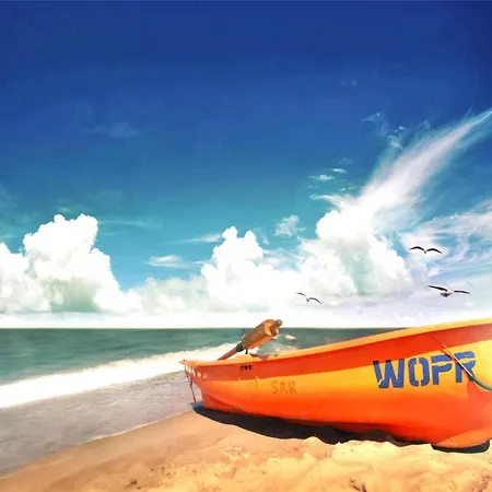 بيت للعطل With Garden, Close To The